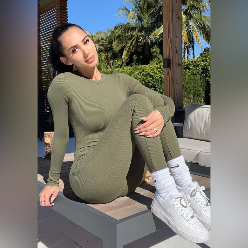 Olive Green Snatched Ribbed Jumpsuit size XL - Picture 5 of 10